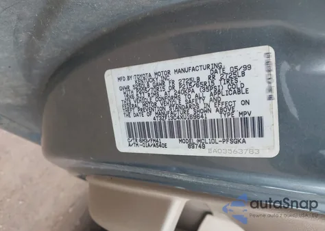 1999 Toyota Sienna Xle from USA, damaged, VIN 4T3ZF13C4XU169641